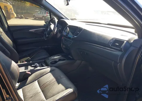 2022 Honda Passport Awd Trailsport z USA, uszkodzony, nr VIN 5FNYF8H65NB009441